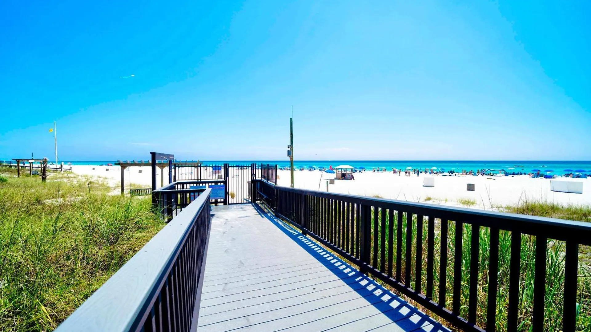 Sunbird Resort! Ground-Floor Renovated Beach Condo! Free Beach Chairs! By Dolce Vita Getaways Pcb Panama City Beach Apartment