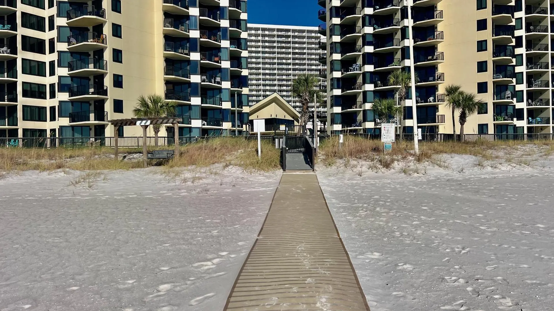 Sunbird Resort! Ground-Floor Renovated Beach Condo! Free Beach Chairs! By Dolce Vita Getaways Pcb Panama City Beach United States