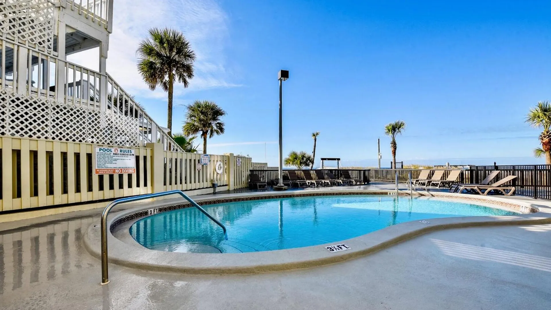 公寓 Sunbird Resort! Ground-Floor Renovated Beach Condo! Free Beach Chairs! By Dolce Vita Getaways Pcb 巴拿马城